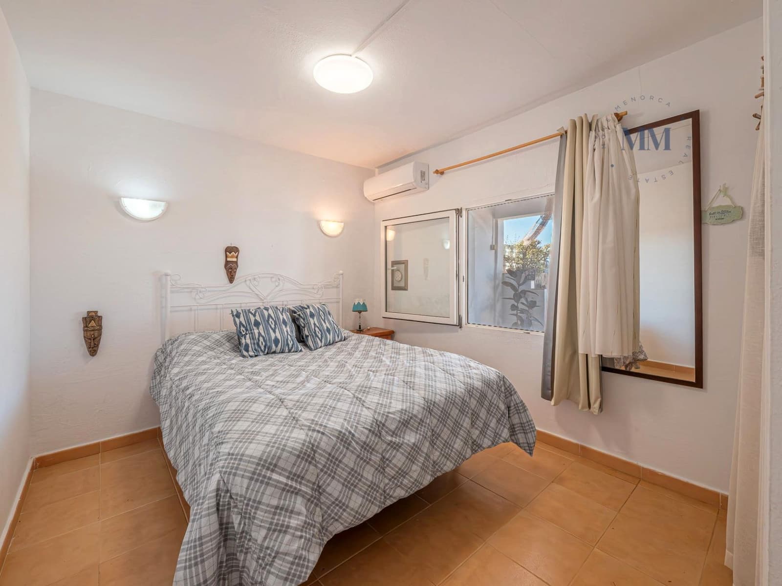 2 bedroom Apartment for sale in Alayor / Alaior - € 425,000 (Ref: 9436393)