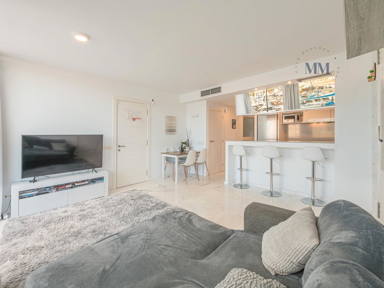 2 slaapkamer Appartement te koop in Mahon / Mao met zwembad - € 469.999 (Ref: 9449595)