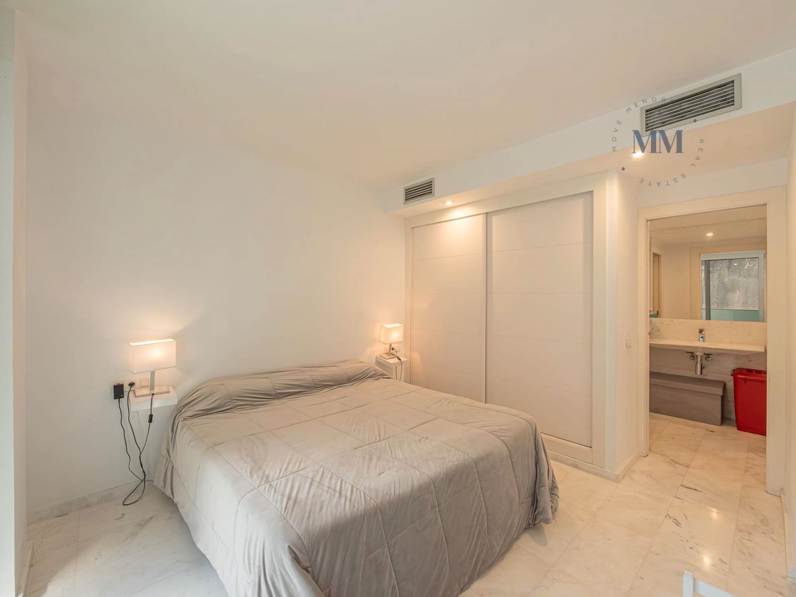 2 slaapkamer Appartement te koop in Mahon / Mao met zwembad - € 469.999 (Ref: 9449595)