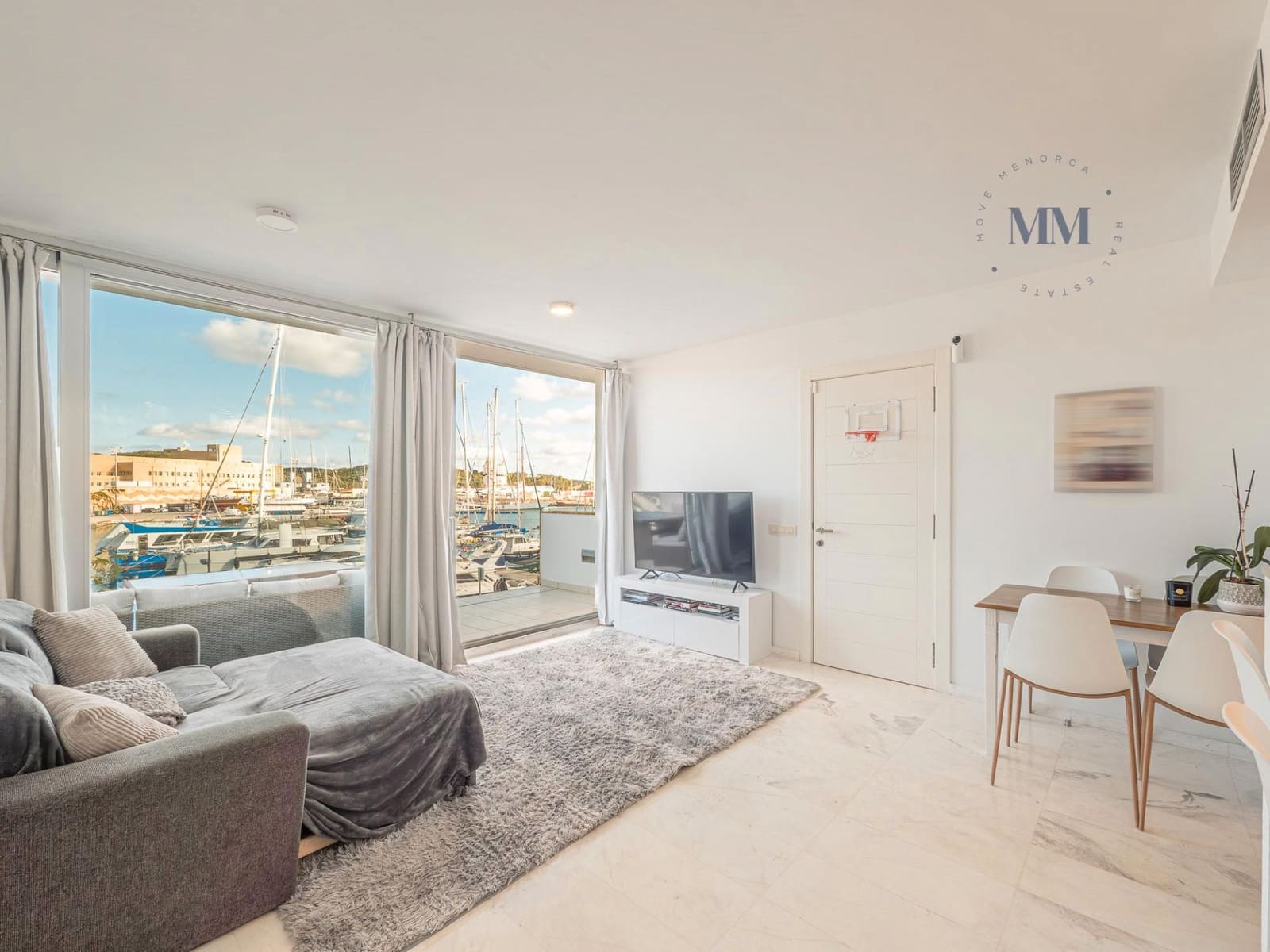 2 slaapkamer Appartement te koop in Mahon / Mao met zwembad - € 469.999 (Ref: 9449595)