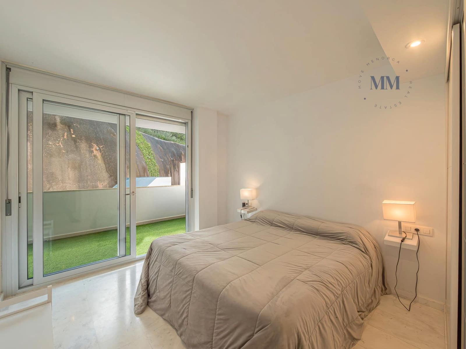 2 slaapkamer Appartement te koop in Mahon / Mao met zwembad - € 469.999 (Ref: 9449595)