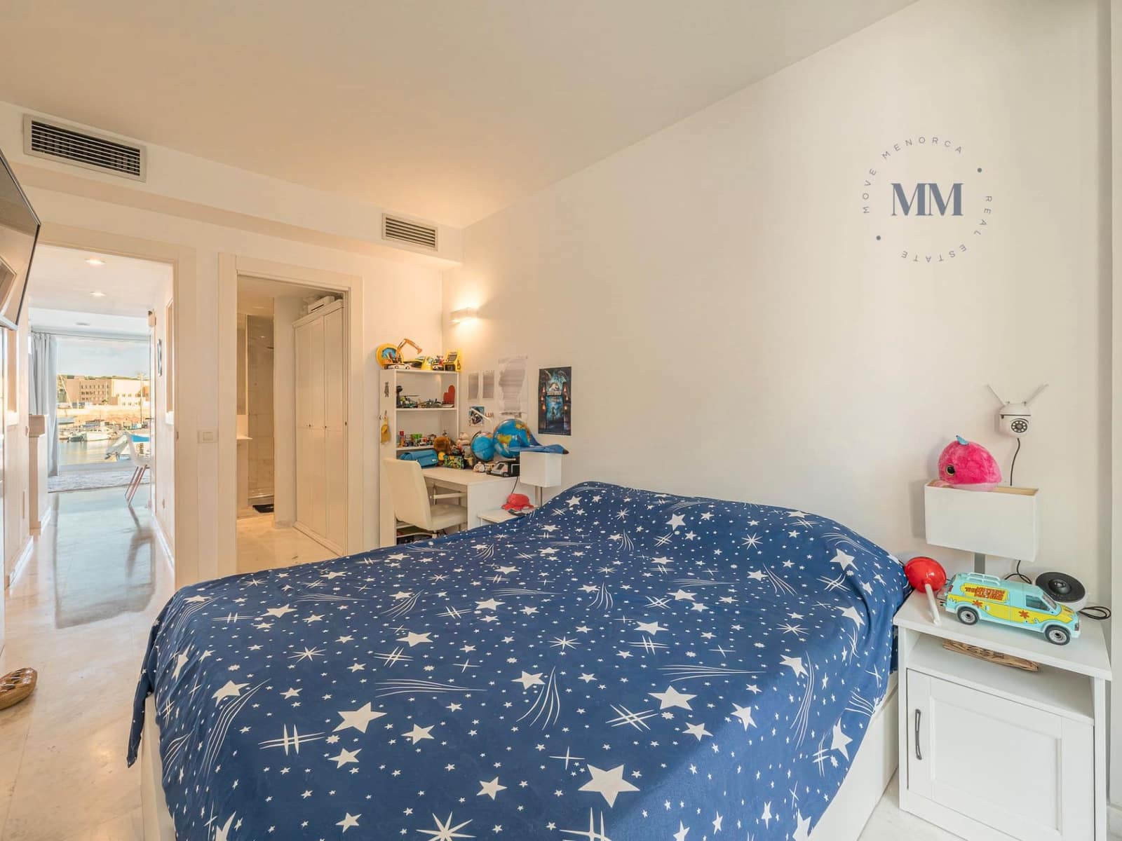 2 slaapkamer Appartement te koop in Mahon / Mao met zwembad - € 469.999 (Ref: 9449595)