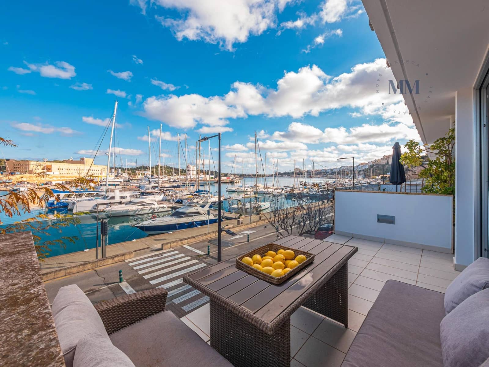 2 slaapkamer Appartement te koop in Mahon / Mao met zwembad - € 469.999 (Ref: 9449595)