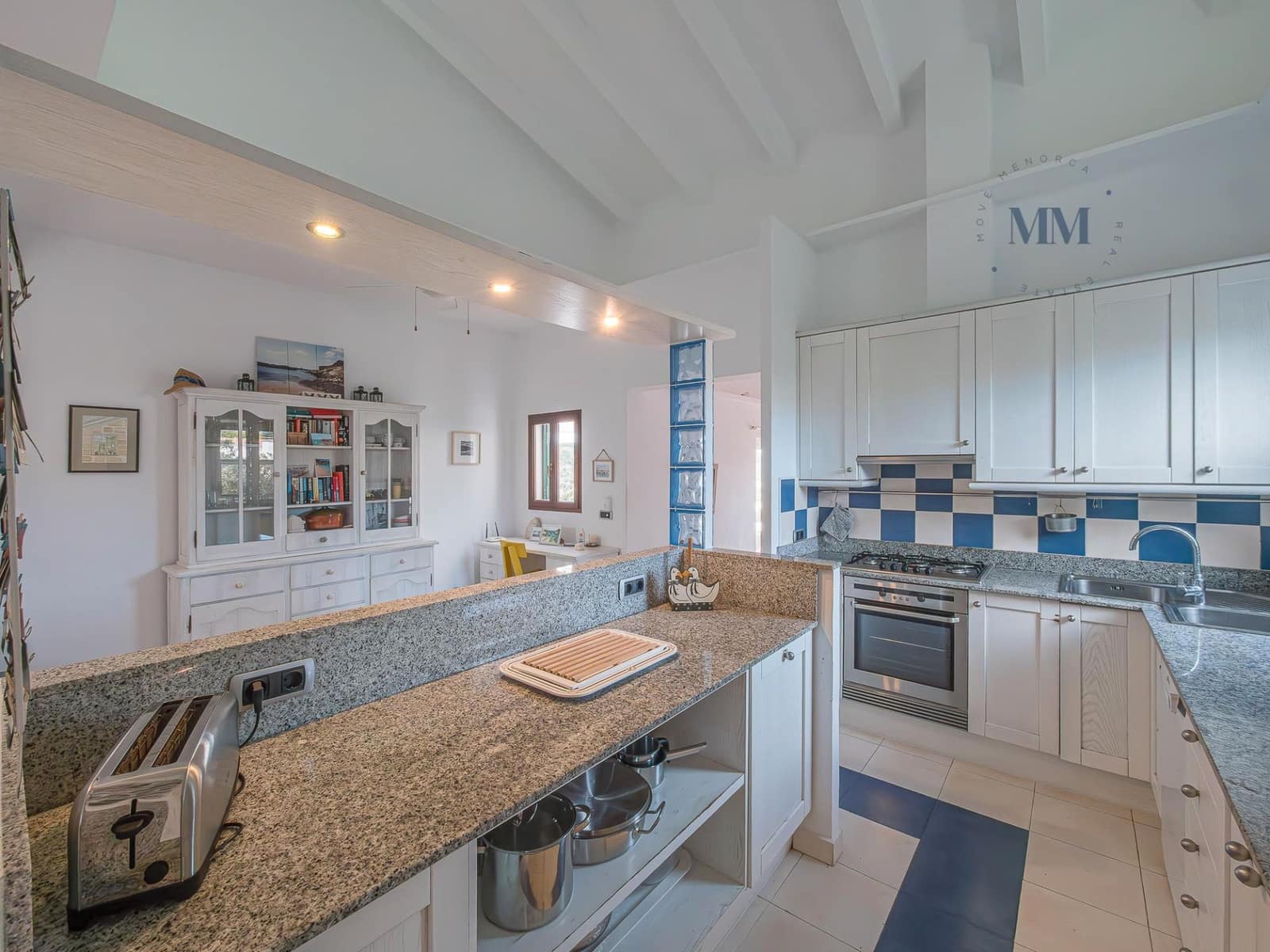 4 sypialnia Willa na sprzedaż w Es Canutells z basenem - 799 950 € (Ref: 9541941)