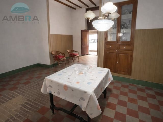 4 soverom Hus til salgs i Villalonga - € 100 000 (Ref: 9412535)