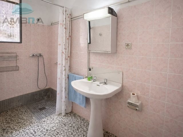 4 soverom Hus til salgs i Villalonga - € 100 000 (Ref: 9412535)