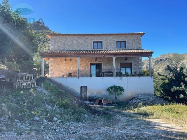 4 camera da letto Villa in vendita in Pego - 840.000 € (Rif: 9412536)