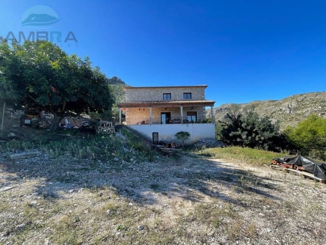 4 camera da letto Villa in vendita in Pego - 840.000 € (Rif: 9412536)