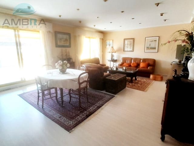 4 soverom Penthouse til salgs i Centro Urbano, Dénia med svømmebasseng garasje - € 650 000 (Ref: 9412546)