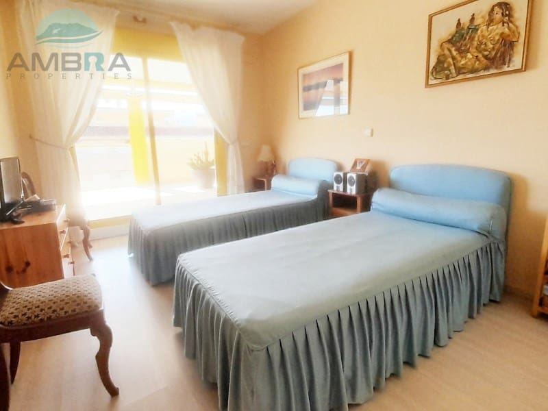 4 soverom Penthouse til salgs i Denia med svømmebasseng garasje - € 650 000 (Ref: 9412546)