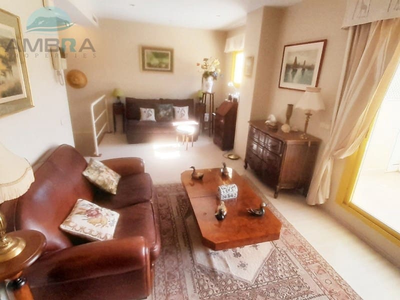 4 soverom Penthouse til salgs i Denia med svømmebasseng garasje - € 650 000 (Ref: 9412546)