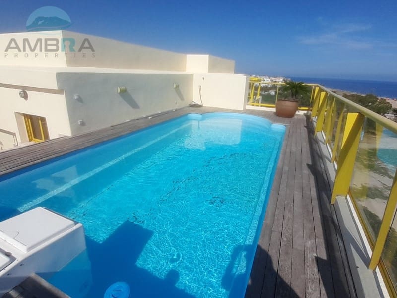 4 soverom Penthouse til salgs i Denia med svømmebasseng garasje - € 650 000 (Ref: 9412546)