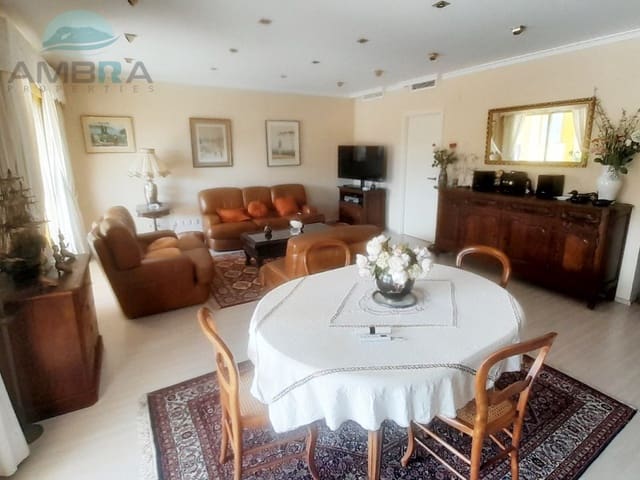 4 sypialnia Penthouse na sprzedaż w Centro Urbano, Dénia z basenem garażem - 650 000 € (Ref: 9412546)