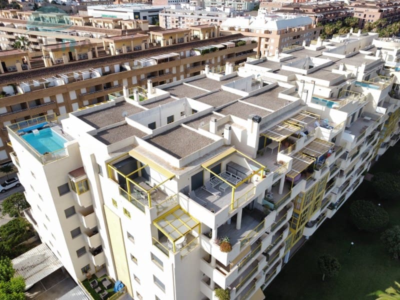 4 soverom Penthouse til salgs i Denia med svømmebasseng garasje - € 650 000 (Ref: 9412546)