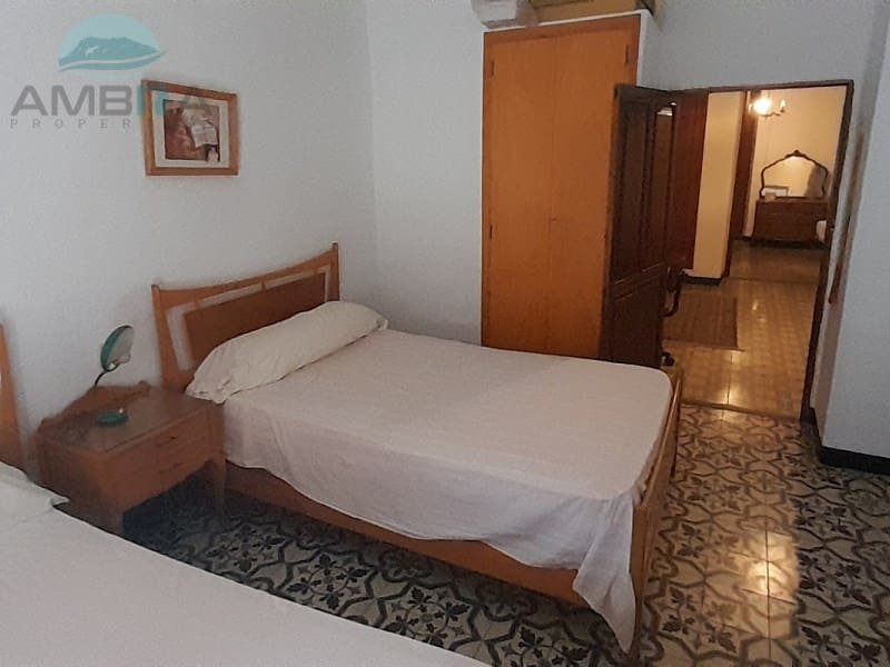 4 bedroom Townhouse for sale in L'Atzuvia - € 136,500 (Ref: 9412553)