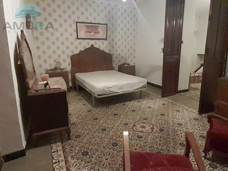 4 bedroom Townhouse for sale in L'Atzuvia - € 136,500 (Ref: 9412553)