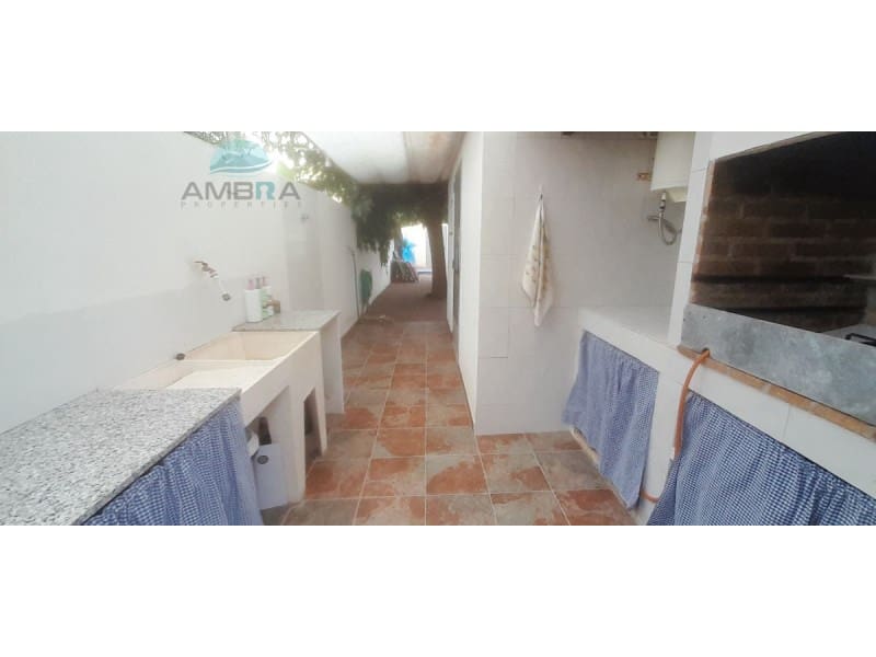 5 soveværelse Byhus til salg i Denia - € 275.000 (Ref: 9412554)