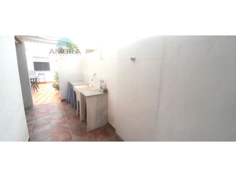 5 soveværelse Byhus til salg i Denia - € 275.000 (Ref: 9412554)