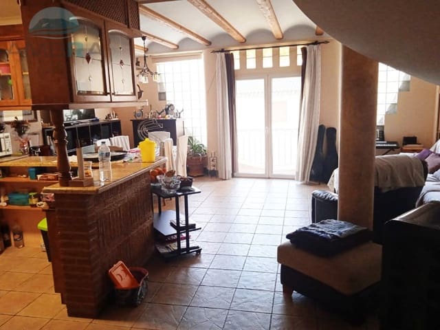 3 bedroom Townhouse for sale in Pego with garage - € 280,000 (Ref: 9412555)