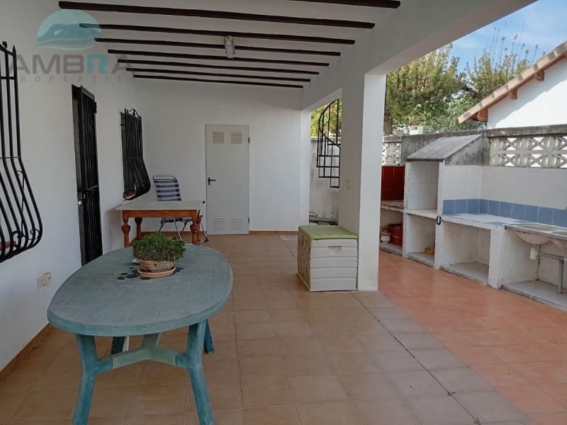 Chalet de 3 habitaciones en Oliva Nova en venta - 300.000 € (Ref: 9412558)