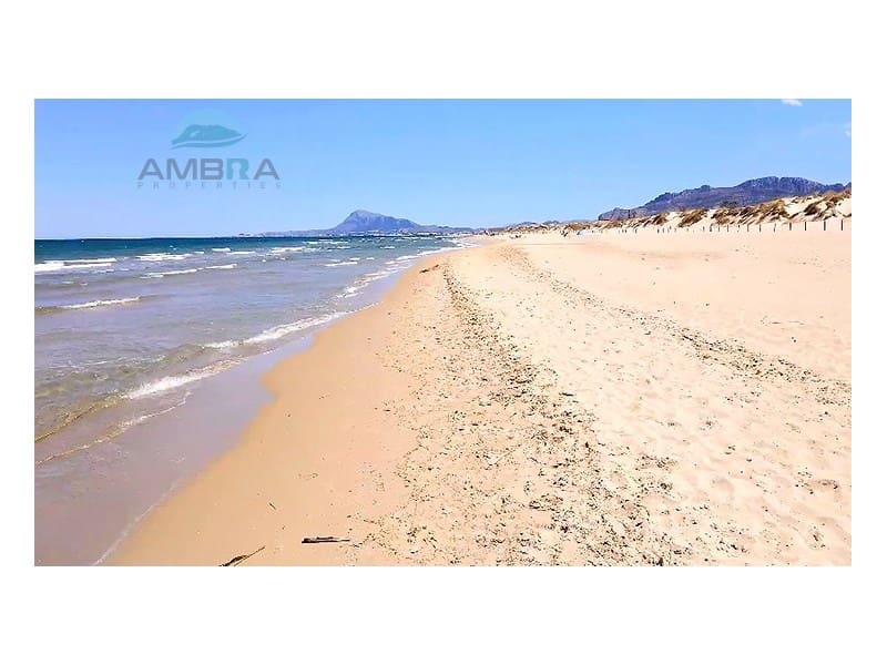 Chalet de 3 habitaciones en Oliva Nova en venta - 300.000 € (Ref: 9412558)