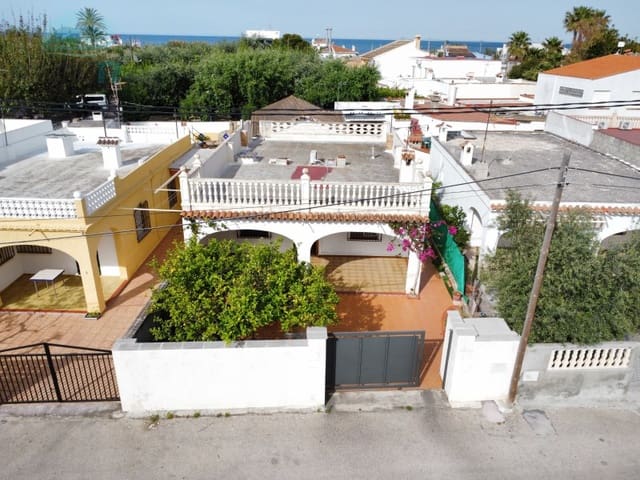 Chalet de 3 habitaciones en Oliva Nova, Oliva en venta - 300.000 € (Ref: 9412558)