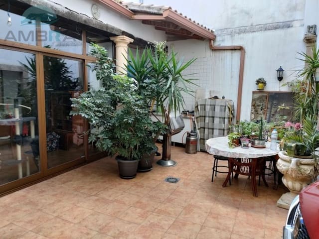 5 quarto Casa em Banda para venda em Pego com garagem - 233 000 € (Ref: 9412562)