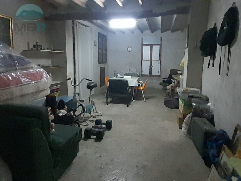 5 bedroom Townhouse for sale in Castell de Castells with garage - € 160,000 (Ref: 9412563)