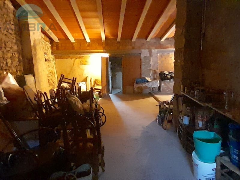 5 bedroom Townhouse for sale in Castell de Castells with garage - € 160,000 (Ref: 9412563)