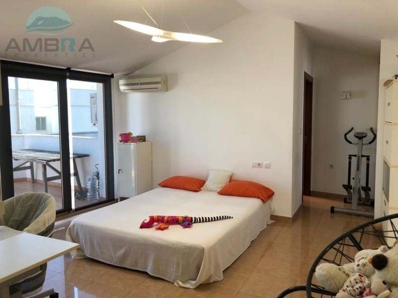 2 bedroom Penthouse for sale in Pego with garage - € 340,000 (Ref: 9412569)