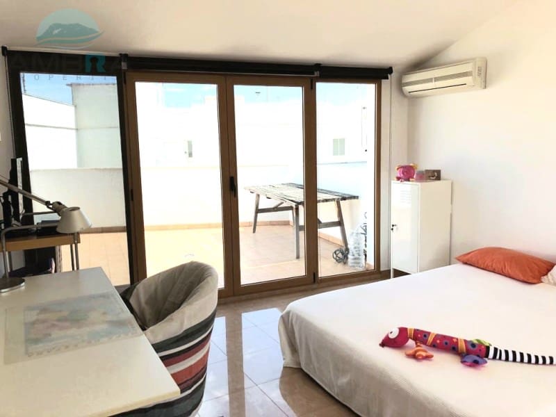 2 bedroom Penthouse for sale in Pego with garage - € 340,000 (Ref: 9412569)