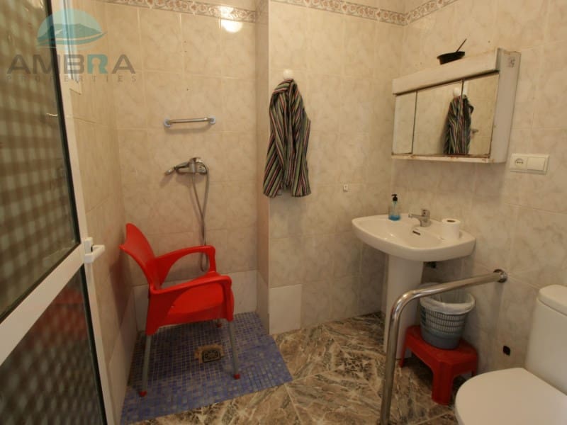 Chalet de 7 habitaciones en Pego en venta - 300.000 € (Ref: 9412571)