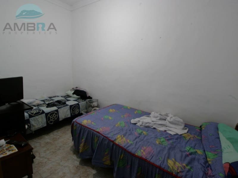 Chalet de 7 habitaciones en Pego en venta - 300.000 € (Ref: 9412571)