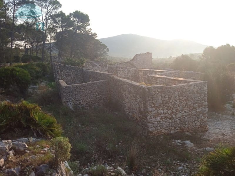 Ruïne te koop in Vall de Gallinera - € 30.000 (Ref: 9412572)