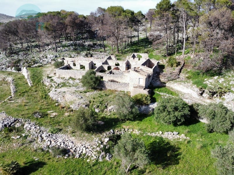 Ruïne te koop in Vall de Gallinera - € 30.000 (Ref: 9412572)