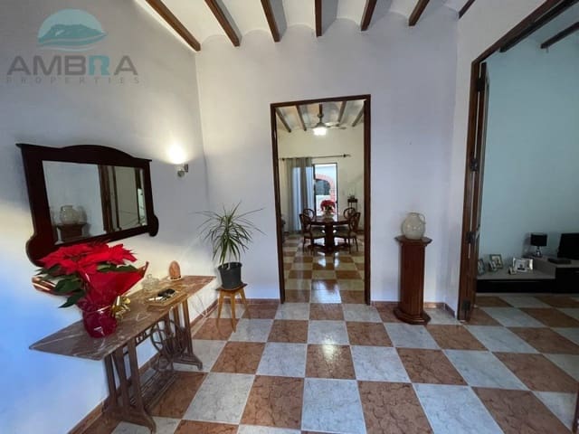 Casa de 4 habitaciones en Pego en venta - 230.000 € (Ref: 9475554)