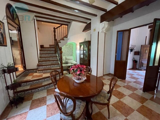 Casa de 4 habitaciones en Pego en venta - 230.000 € (Ref: 9475554)