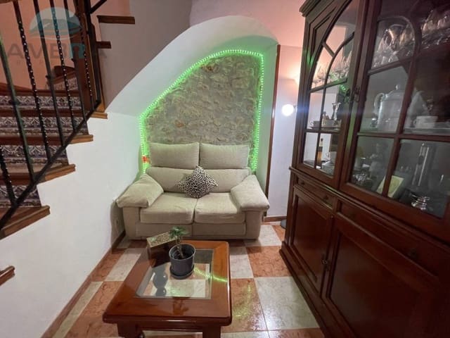 Casa de 4 habitaciones en Pego en venta - 230.000 € (Ref: 9475554)