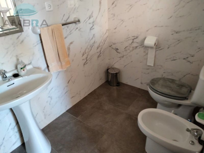 4 bedroom Villa for sale in Oliva with garage - € 380,000 (Ref: 9491472)