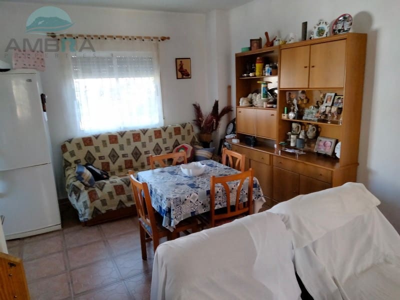 4 bedroom Villa for sale in Oliva with garage - € 380,000 (Ref: 9491472)