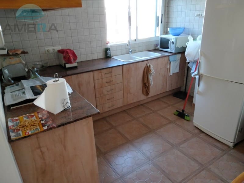 4 bedroom Villa for sale in Oliva with garage - € 380,000 (Ref: 9491472)