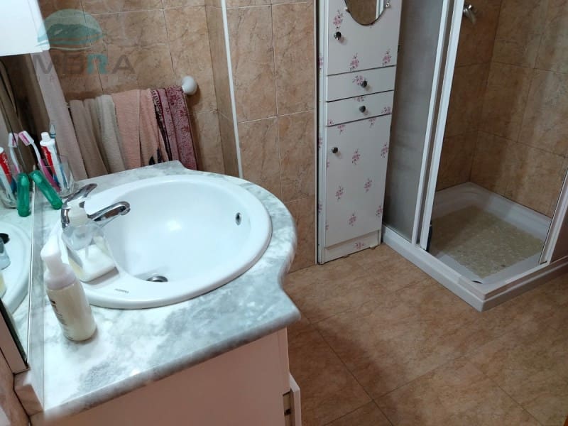 4 bedroom Villa for sale in Oliva with garage - € 380,000 (Ref: 9491472)