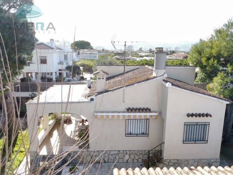 3 camera da letto Villa in vendita in Oliva Nova - 320.000 € (Rif: 9541160)