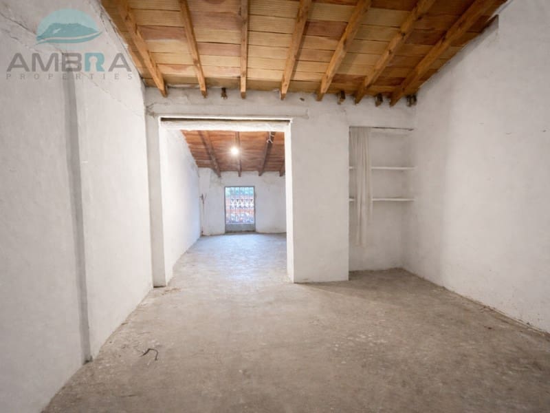 2 soveværelse Byhus til salg i L'Atzuvia - € 99.000 (Ref: 9547906)