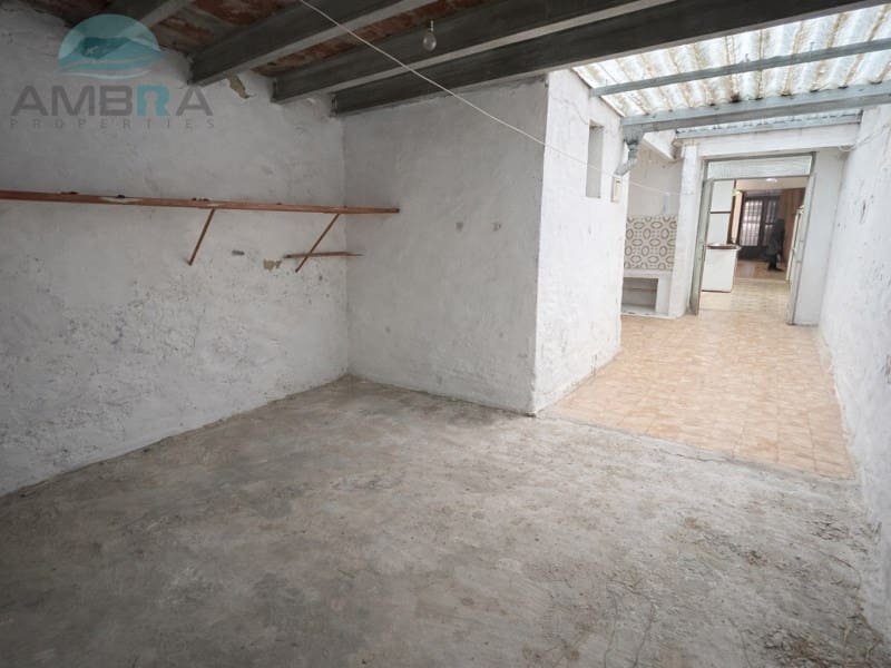 2 soveværelse Byhus til salg i L'Atzuvia - € 99.000 (Ref: 9547906)