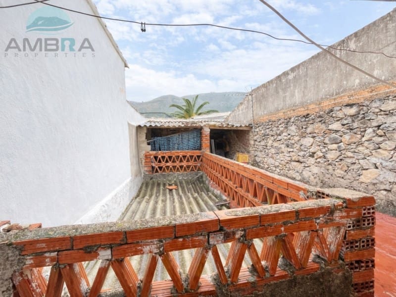 2 soveværelse Byhus til salg i L'Atzuvia - € 99.000 (Ref: 9547906)