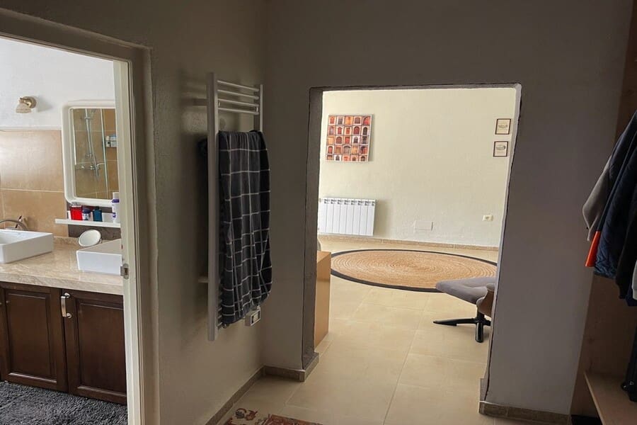4 bedroom Finca/Country House for sale in Huescar with pool garage - € 275,000 (Ref: 10009705)