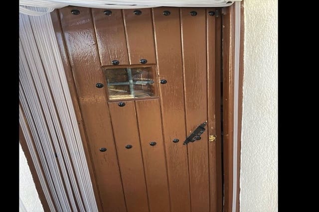 4 bedroom Finca/Country House for sale in Huéscar with pool garage - € 275,000 (Ref: 10009705)