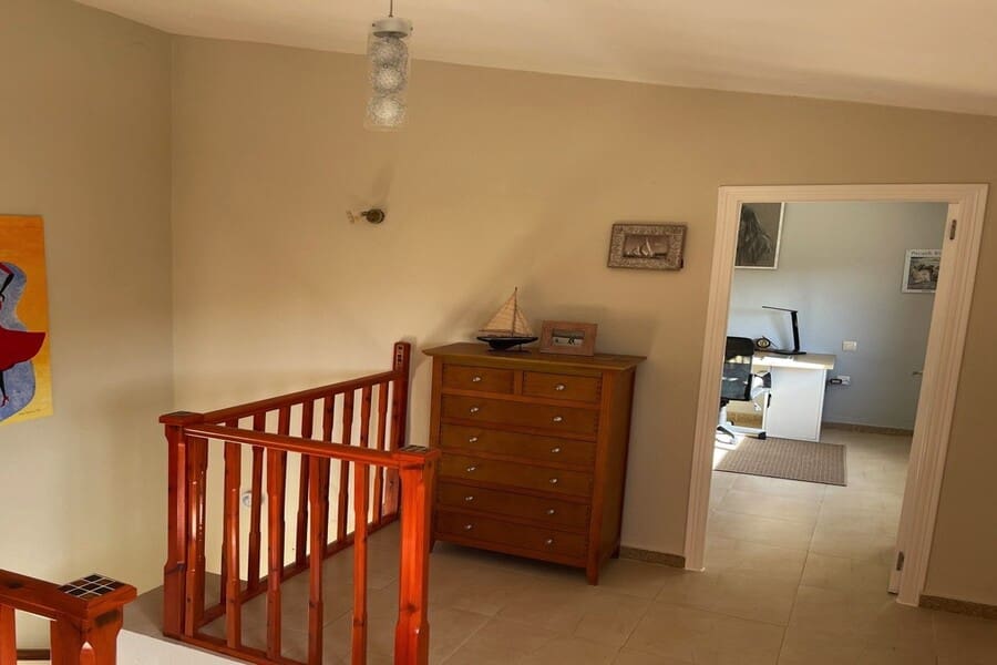 4 bedroom Finca/Country House for sale in Huescar with pool garage - € 275,000 (Ref: 10009705)
