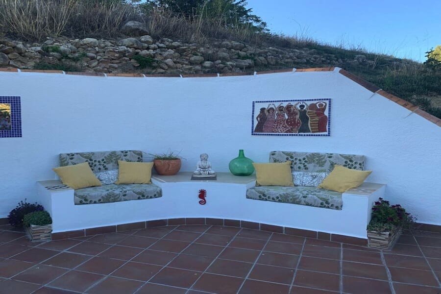 4 bedroom Finca/Country House for sale in Huescar with pool garage - € 275,000 (Ref: 10009705)